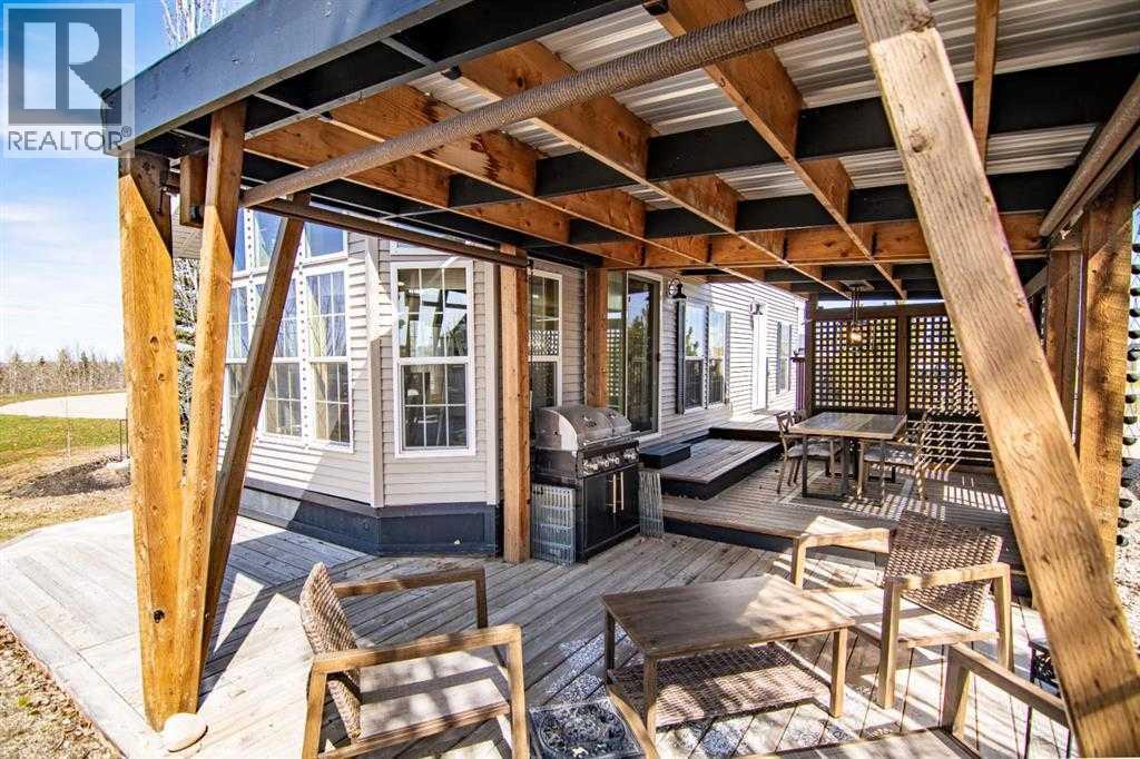 25054 South Pine Lake Road, Rural Red Deer County