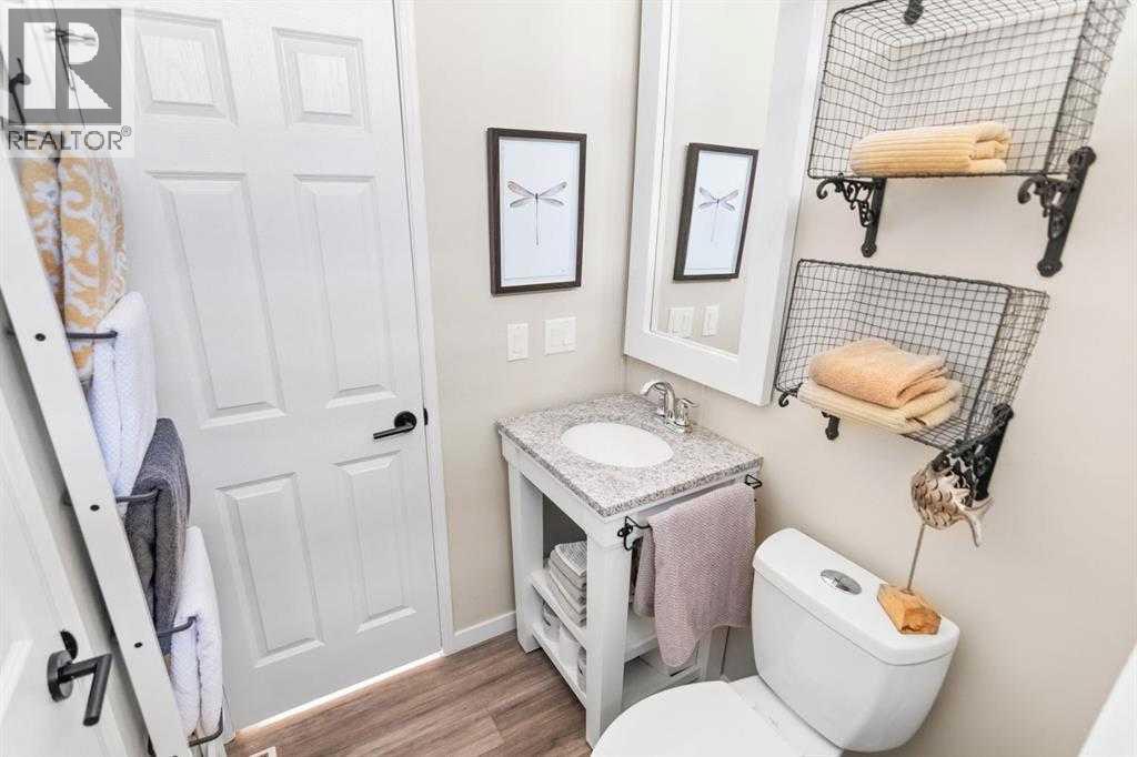 25054 South Pine Lake Road, Rural Red Deer County