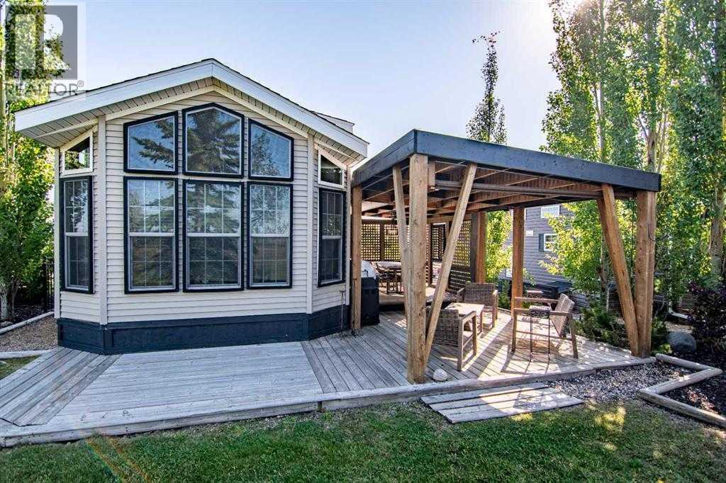 25054 South Pine Lake Road, Rural Red Deer County