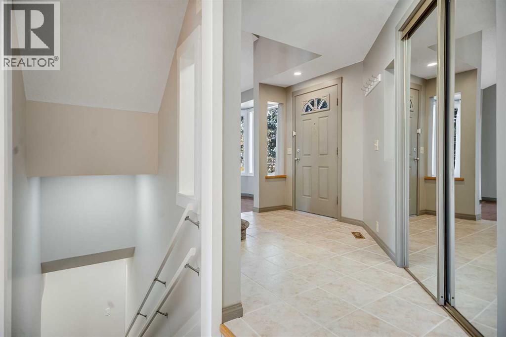 Single Family House for Sale in  Wood Valley Drive SW Woodbine Calgary 