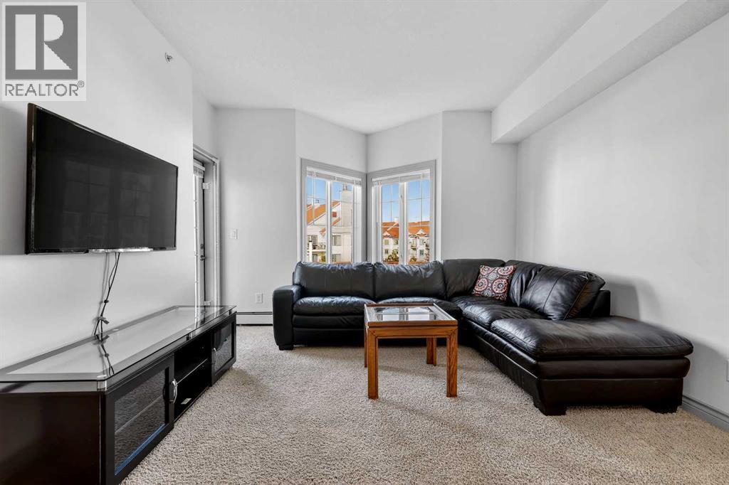 Single Family House for Sale in   Royal Oak Plaza NW Royal Oak Calgary 