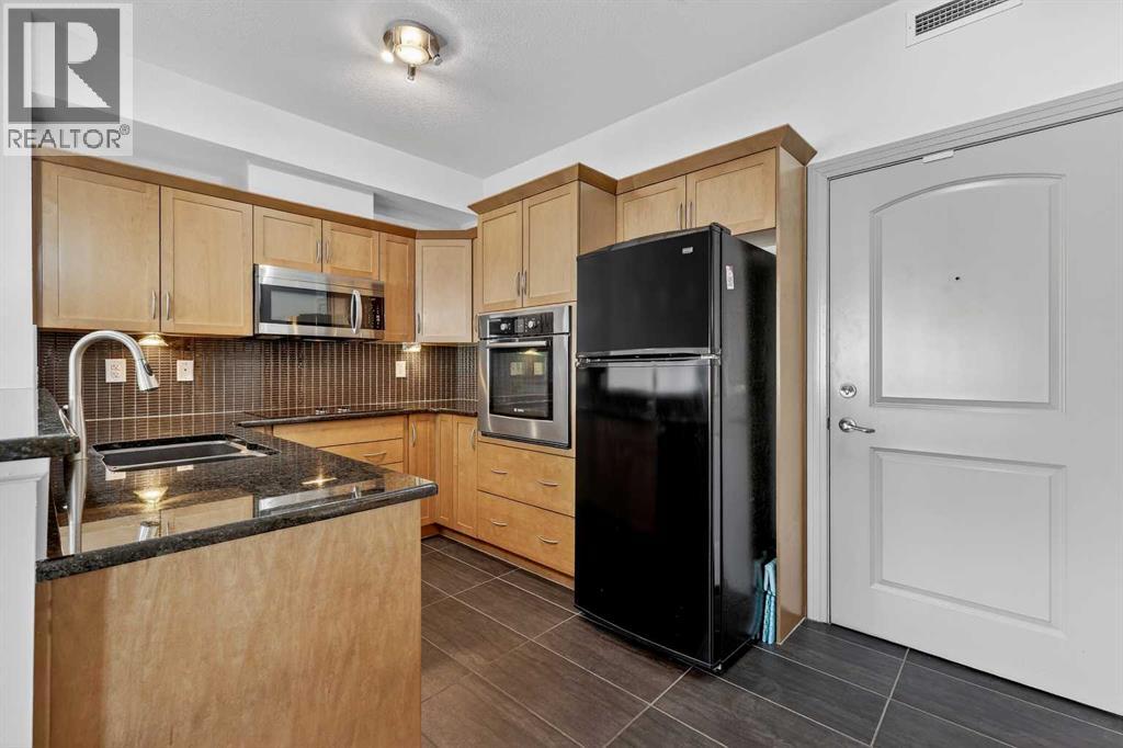 Single Family House for Sale in   Royal Oak Plaza NW Royal Oak Calgary 