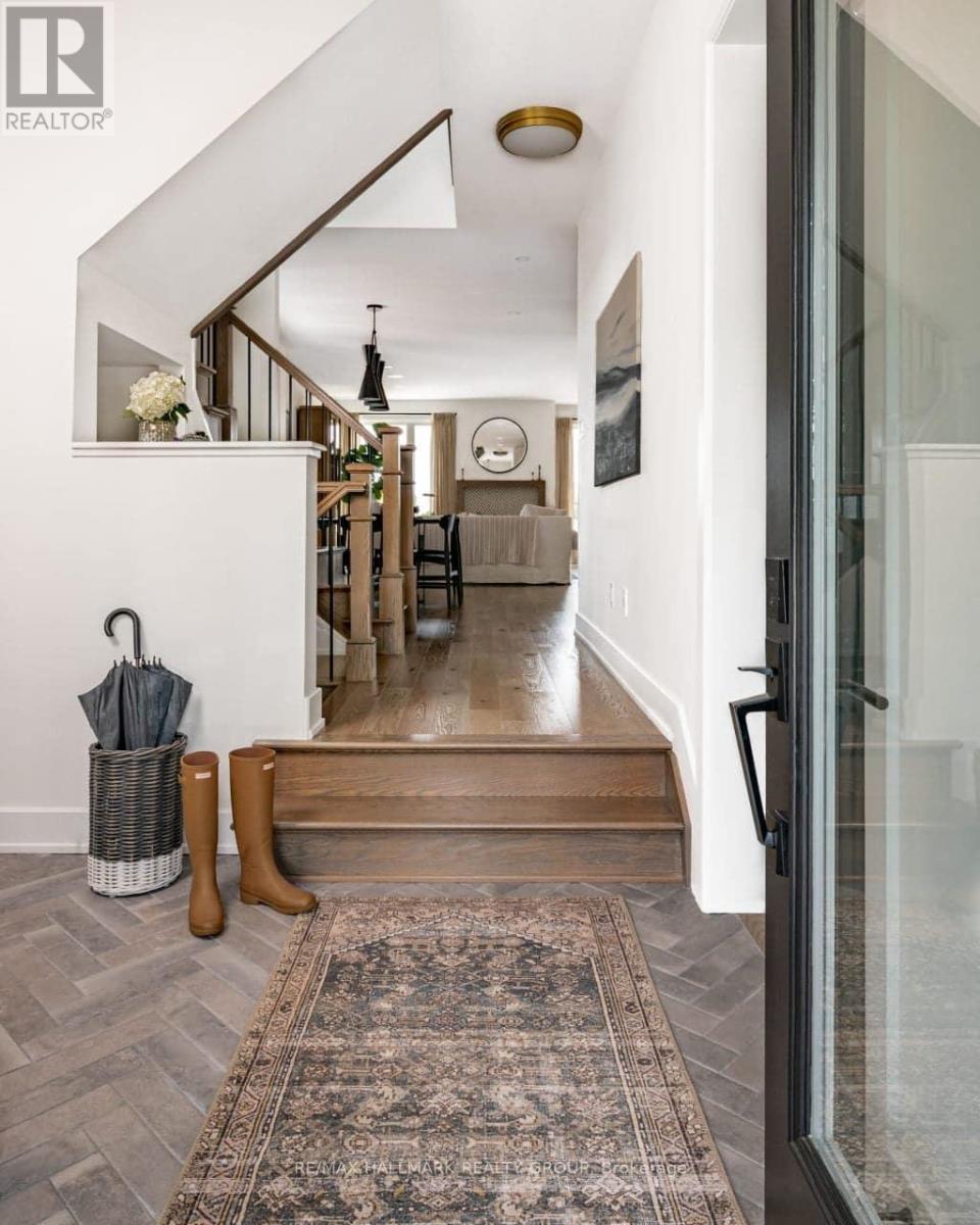 Images are to showcase builder finishes only.