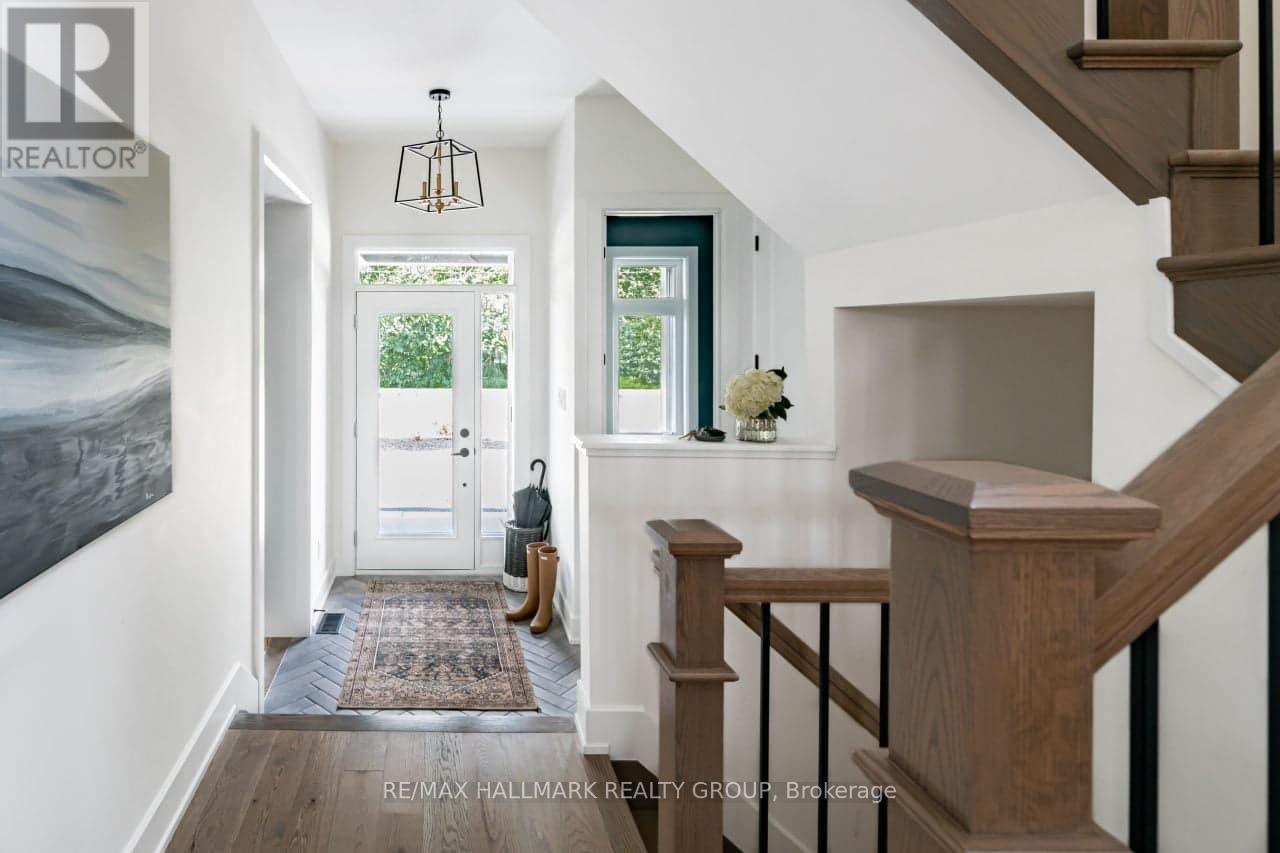 Images are to showcase builder finishes only.