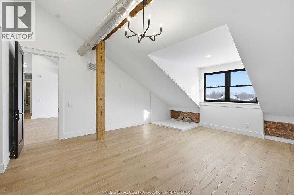 #403 247 BROCK STREET - 11