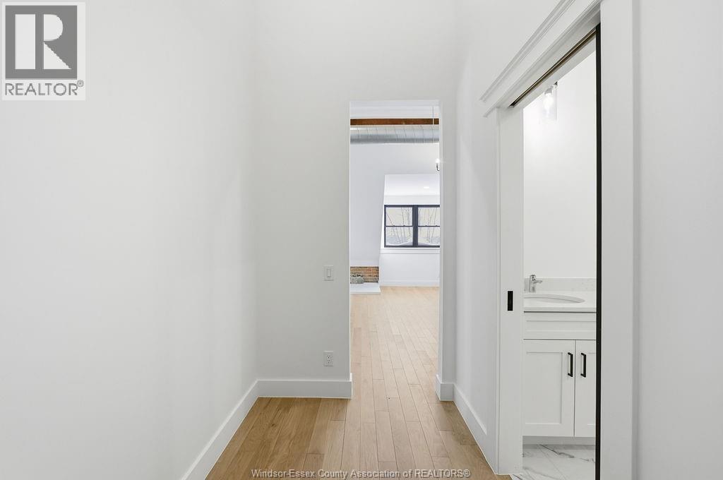 #403 247 BROCK STREET - 14