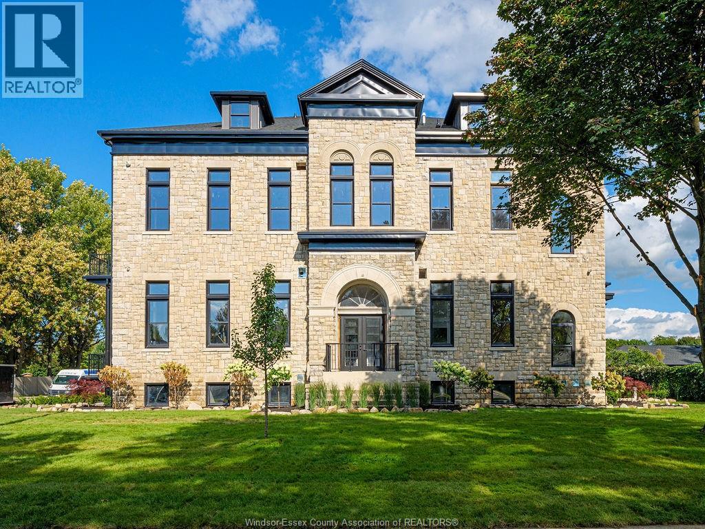 #403 247 BROCK STREET - 27