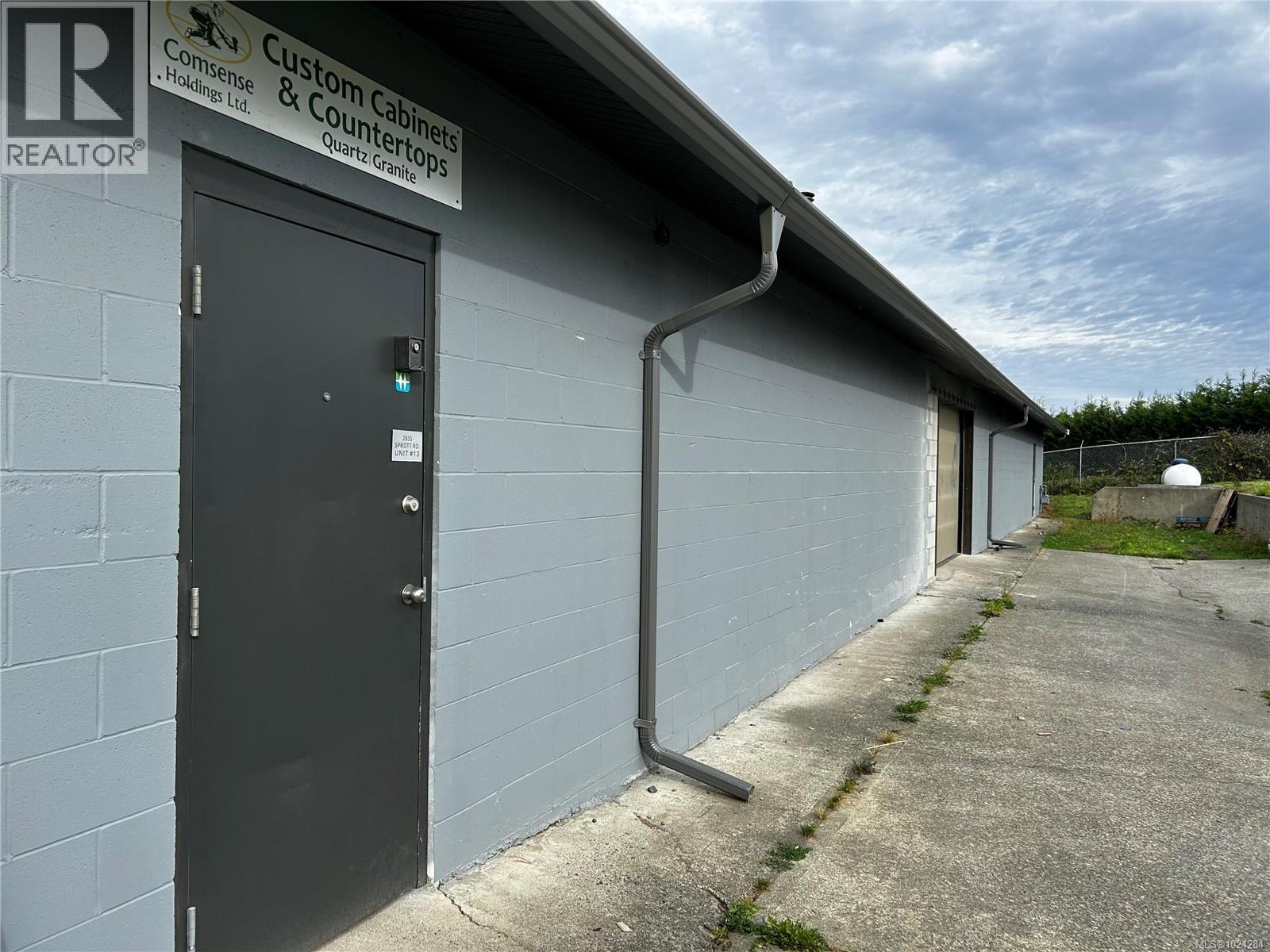 2935 Sprott Rd, Duncan