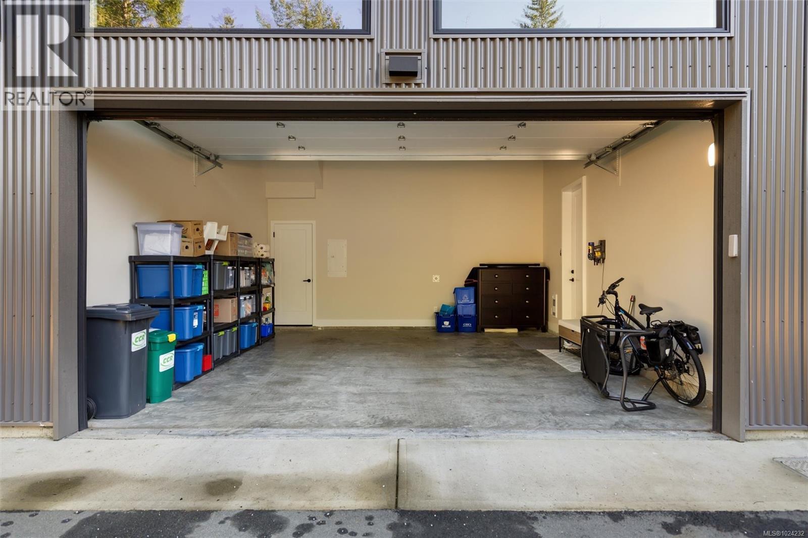 18 3921 Olympian Way, Colwood