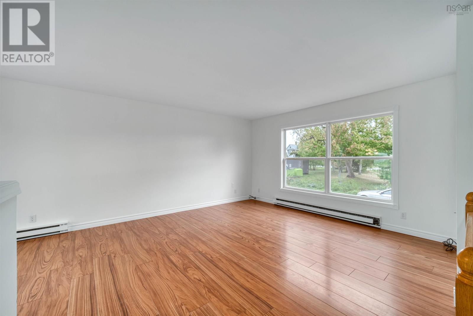 Property 24 of 50 of 2447 Highway 376