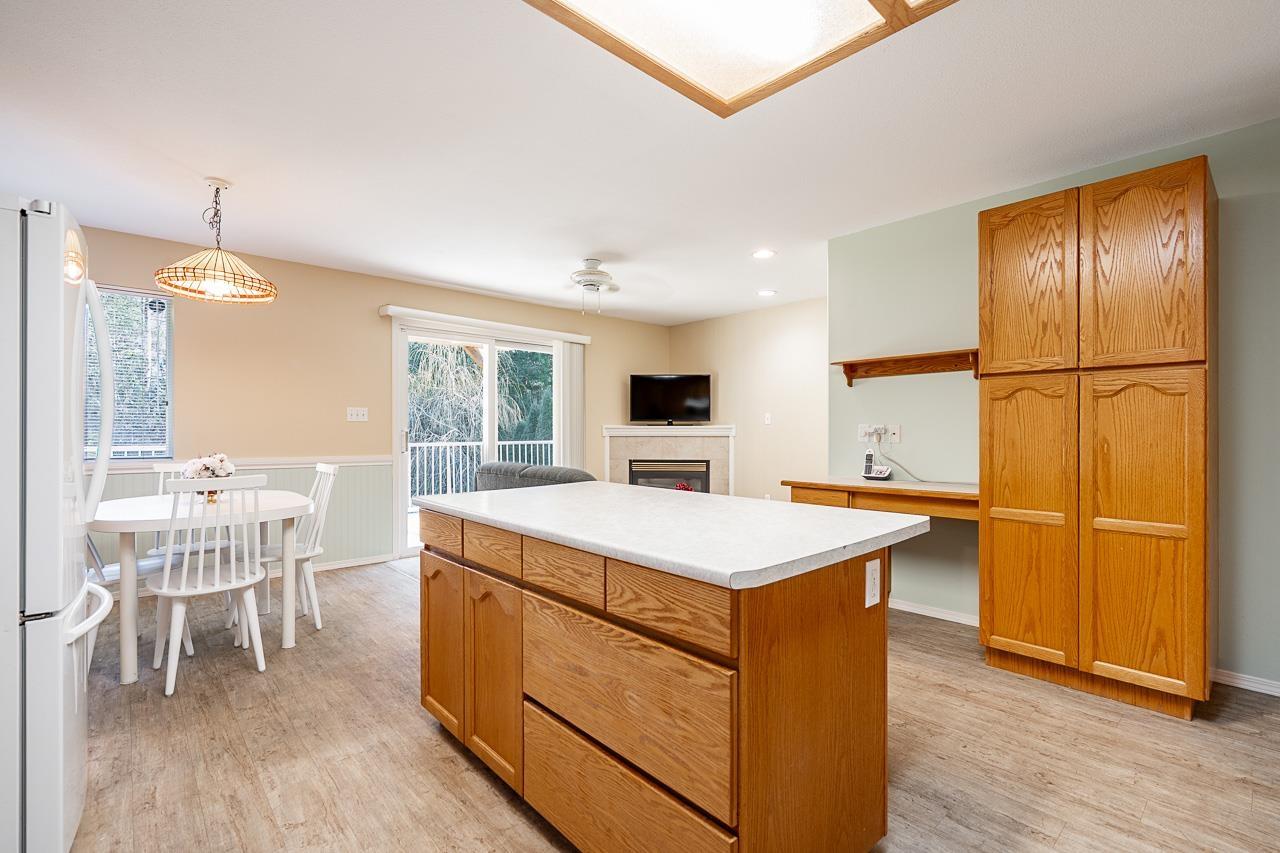 275 7TH AVENUE, Hope, Hope