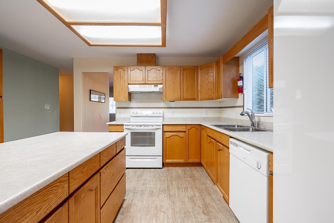 275 7TH AVENUE, Hope, Hope