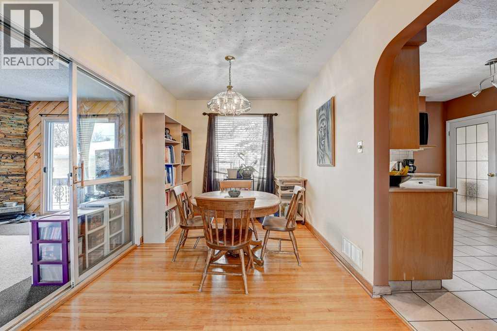 Single Family House Bungalow for Sale in  Russell Road NE Renfrew Calgary 