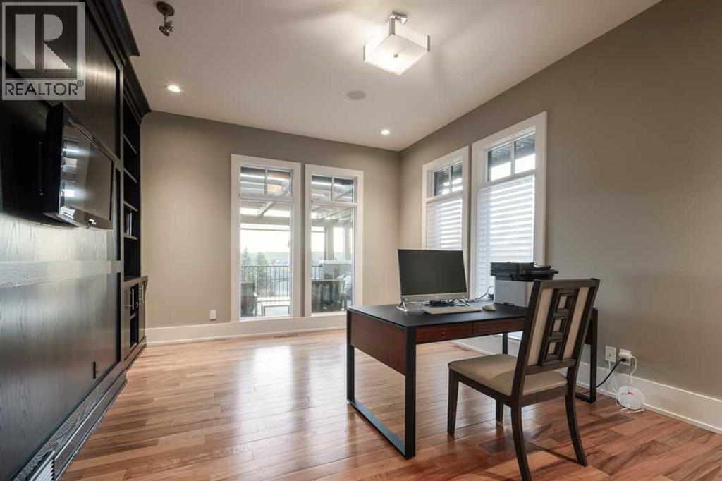 Single Family House for Sale in  Spring Valley Way SW Springbank Hill Calgary 