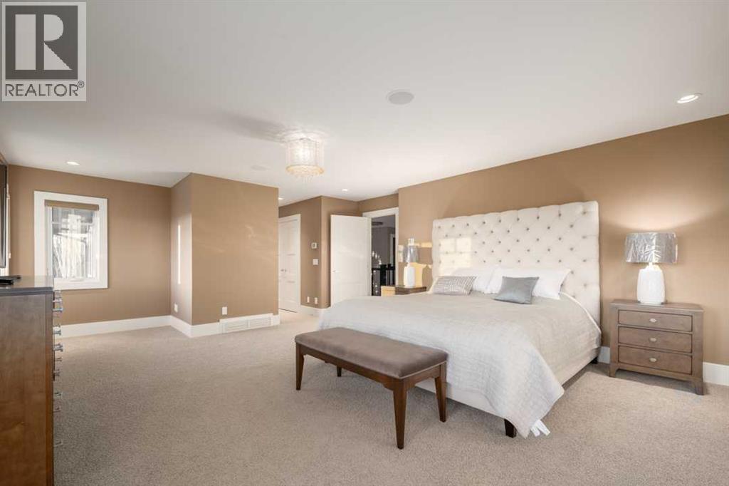 Single Family House for Sale in  Spring Valley Way SW Springbank Hill Calgary 