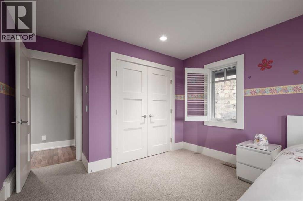 Single Family House for Sale in  Spring Valley Way SW Springbank Hill Calgary 