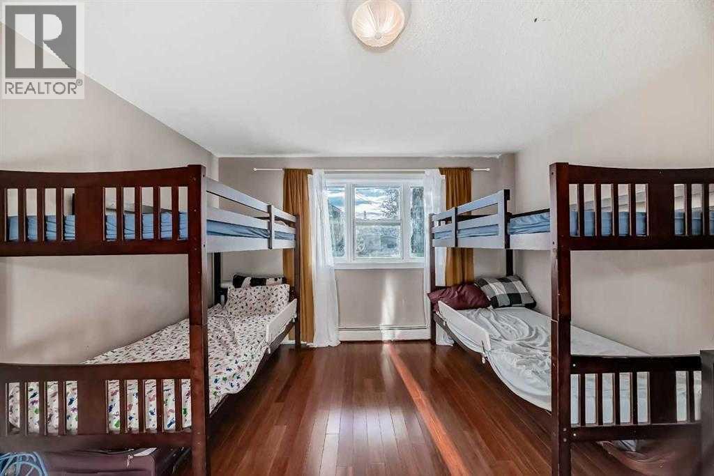 Single Family House for Sale in    Street SW Altadore Calgary 