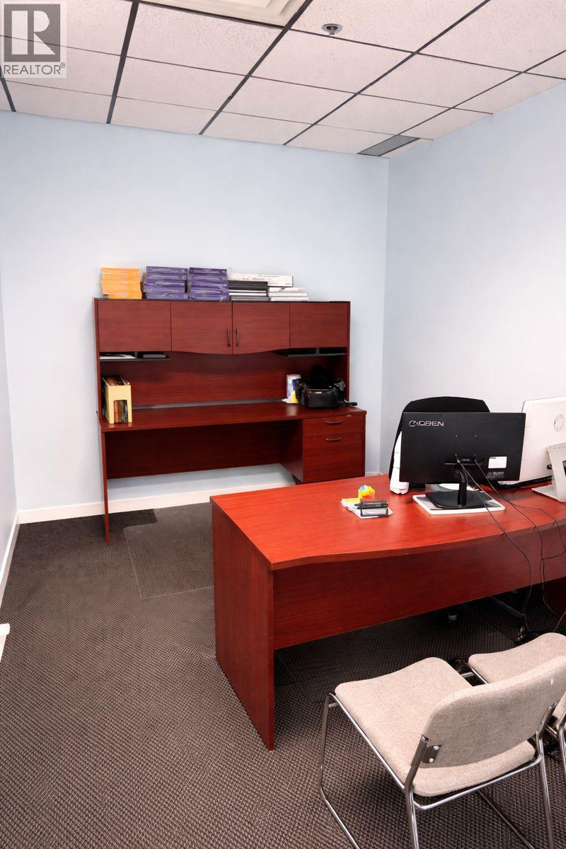 565 Bernard Avenue Unit# 103, Kelowna