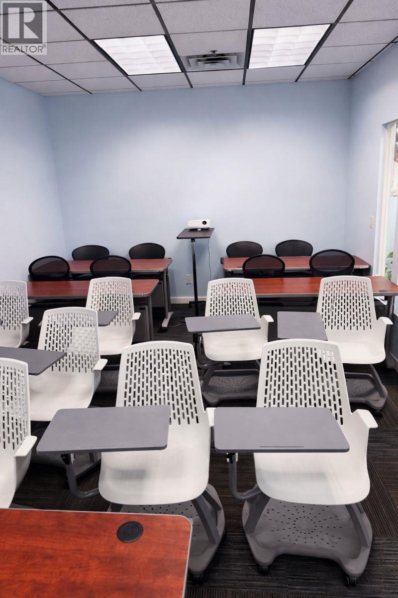 565 Bernard Avenue Unit# 103, Kelowna