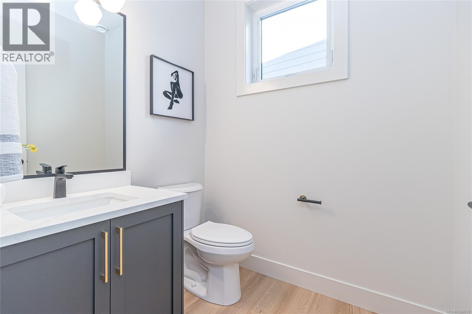  658 Wisteria Ridge, Langford