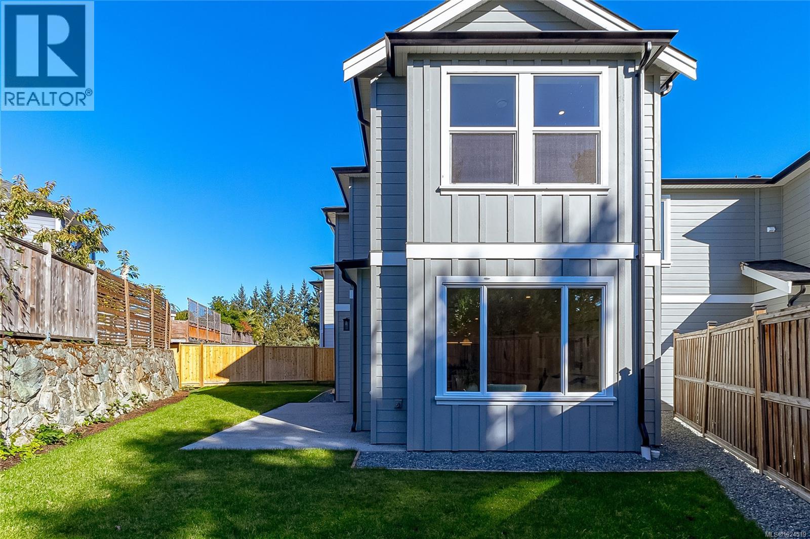  658 Wisteria Ridge, Langford