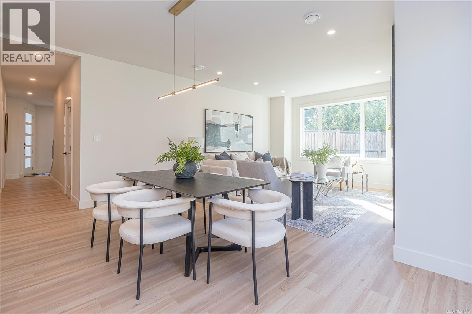  658 Wisteria Ridge, Langford