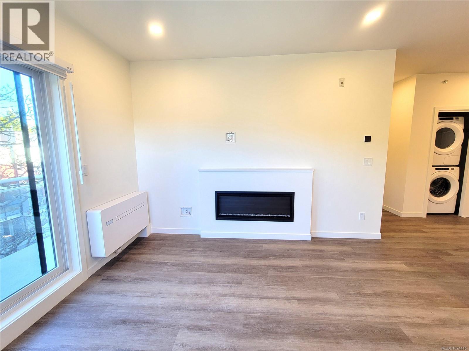 B503 1102 Esquimalt Rd, Esquimalt