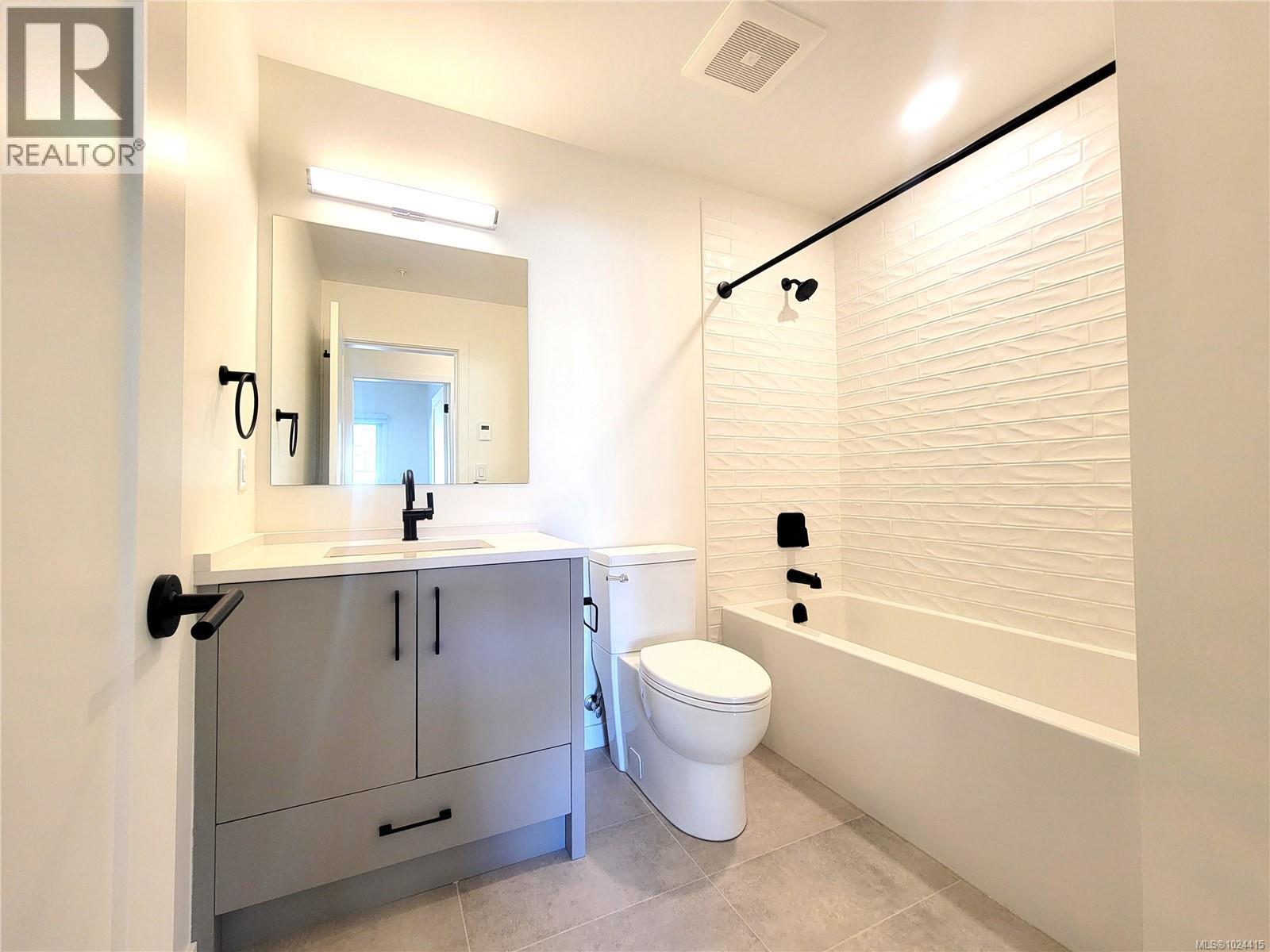 B503 1102 Esquimalt Rd, Esquimalt