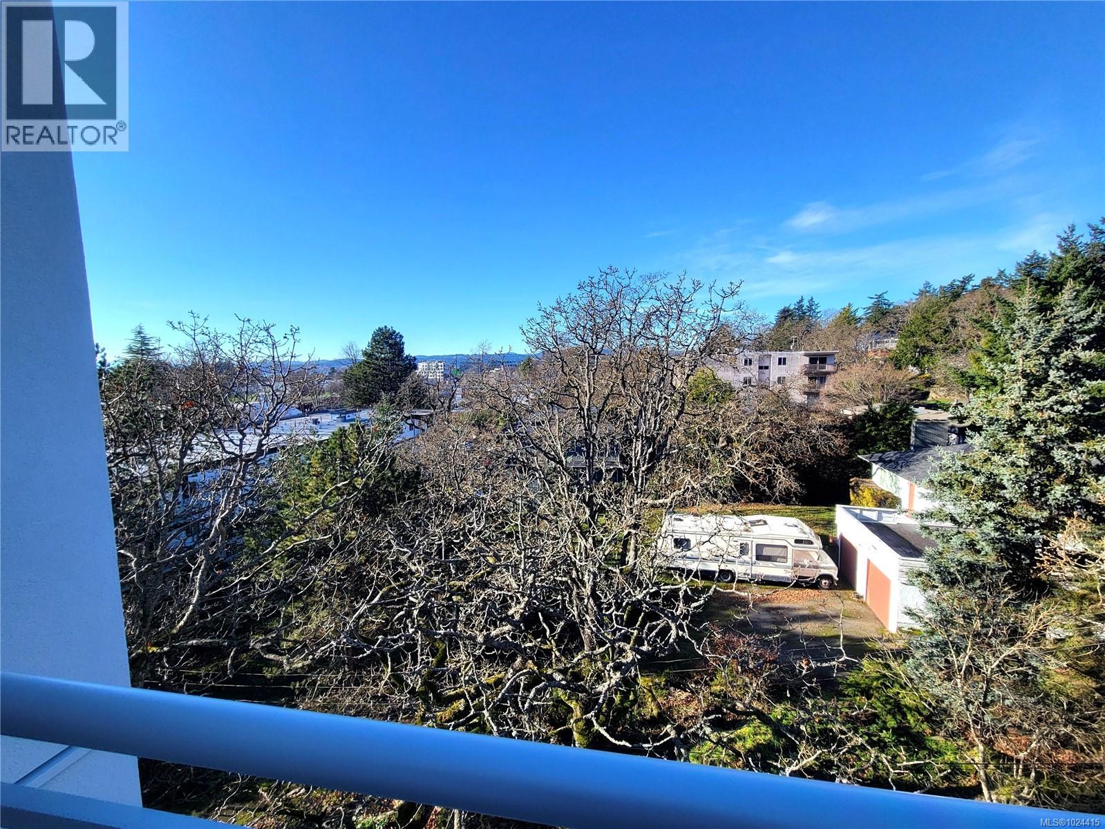 B503 1102 Esquimalt Rd, Esquimalt