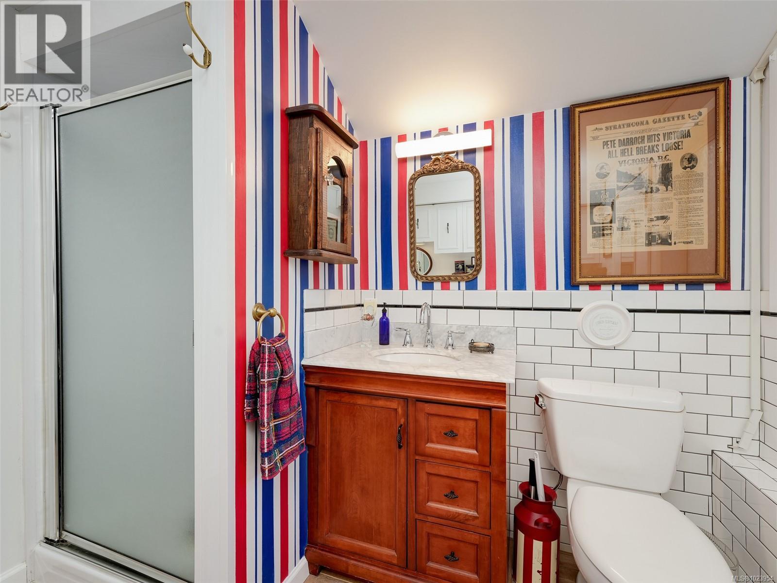  985 Sutcliffe Road, Saanich