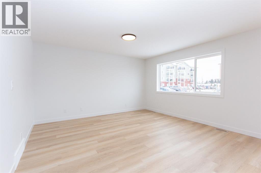 12 Trinity Street, Lacombe