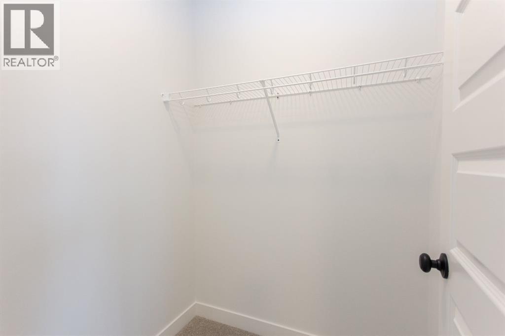 12 Trinity Street, Lacombe