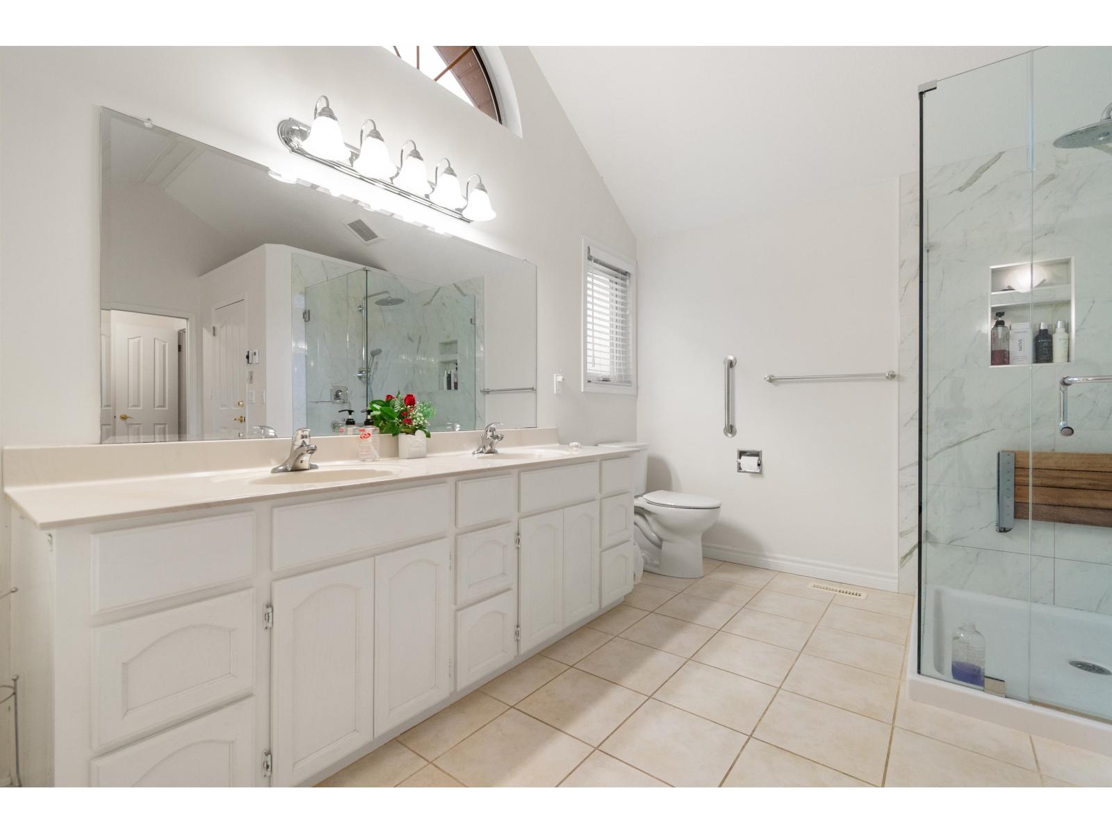 6792 HENRY STREET, Sardis South, Chilliwack