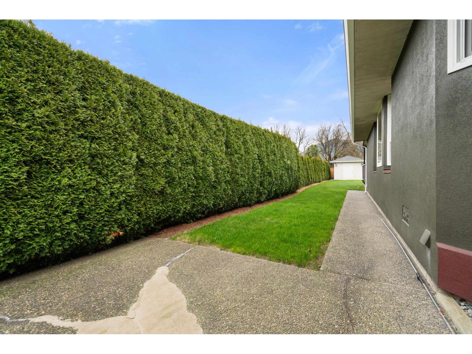 6792 HENRY STREET, Sardis South, Chilliwack