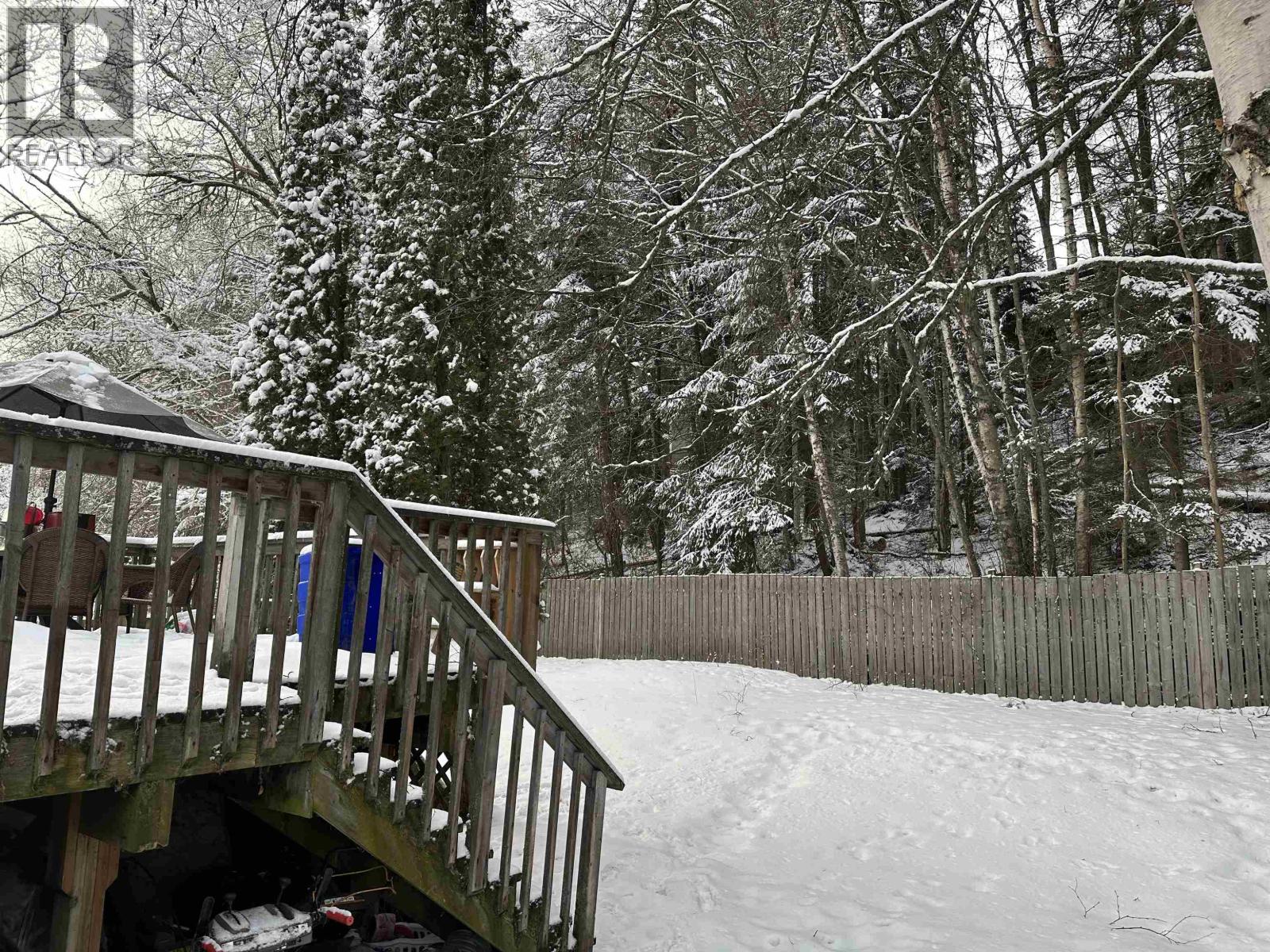 5423 SIMON FRASER AVENUE, Prince George