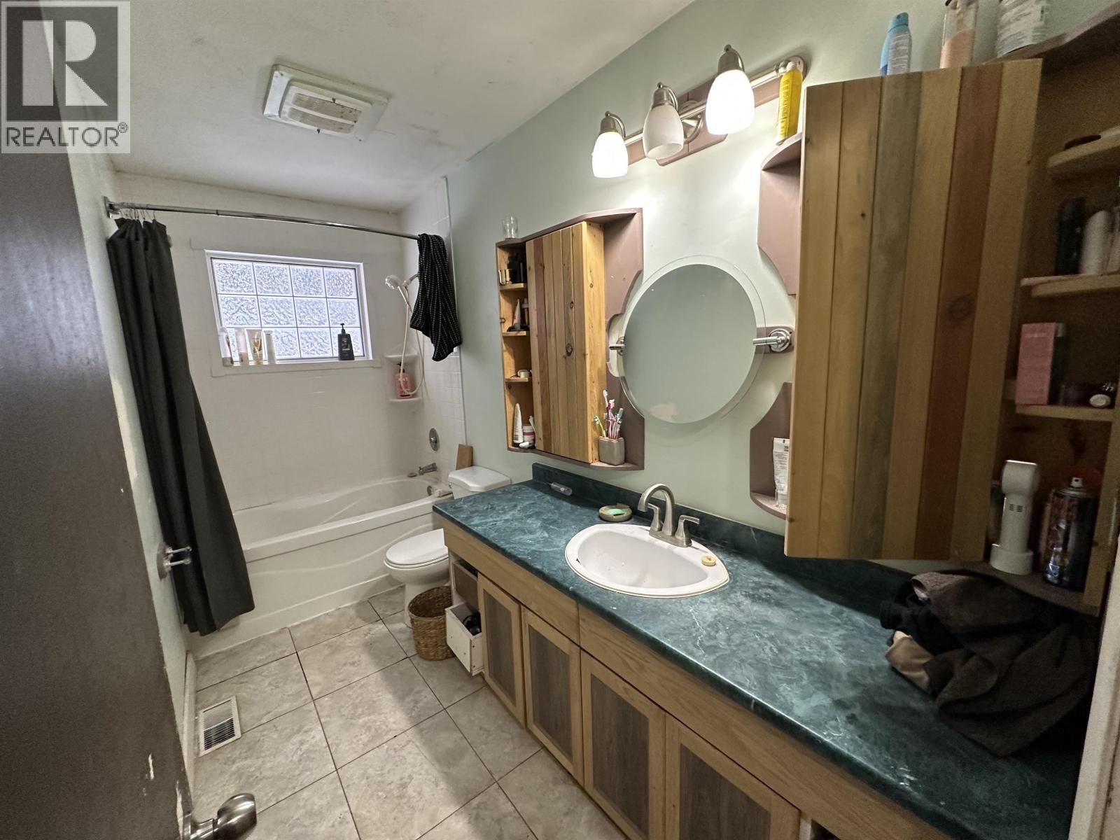 5423 SIMON FRASER AVENUE, Prince George