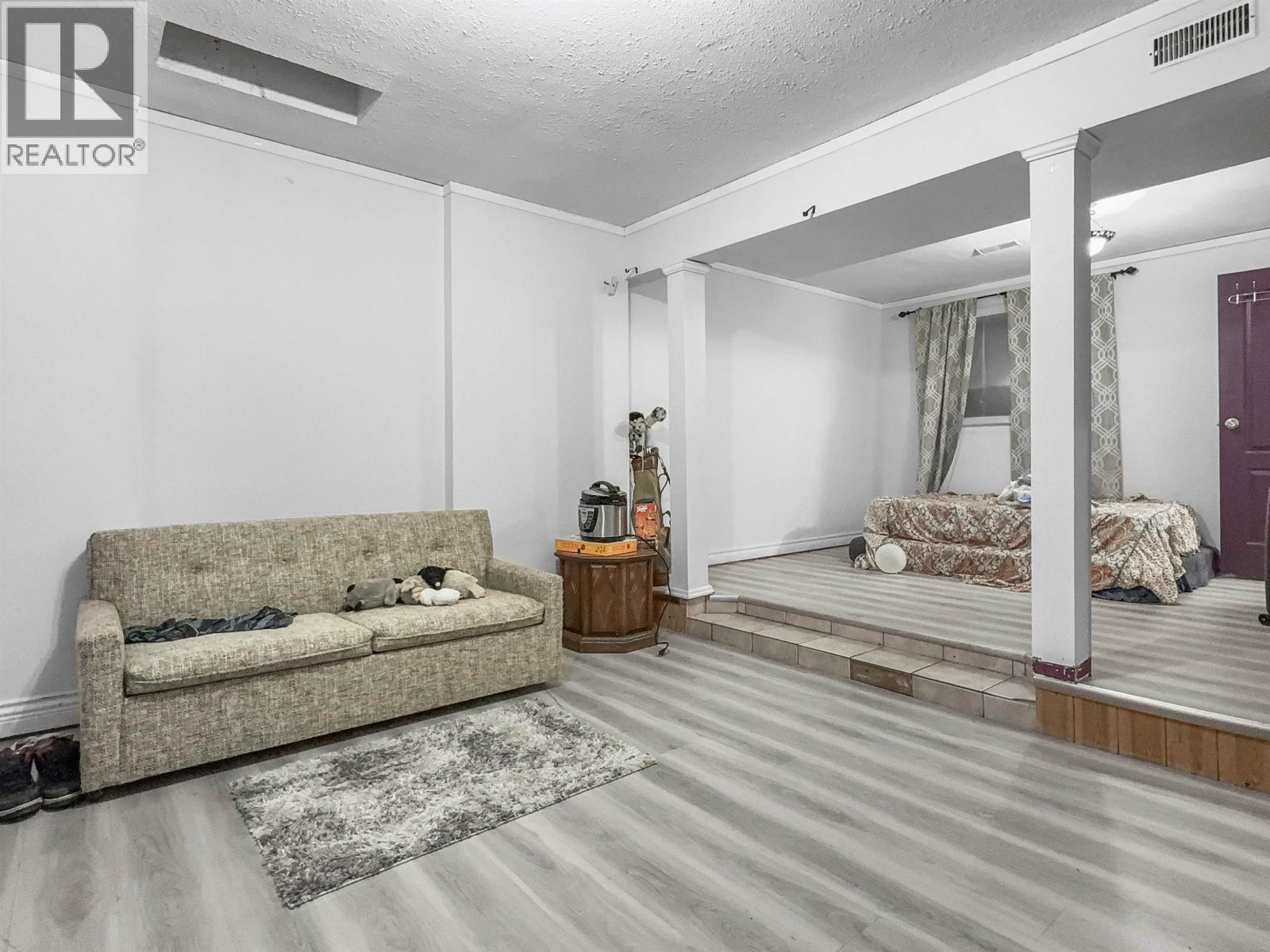 1235 MOON AVENUE, Williams Lake