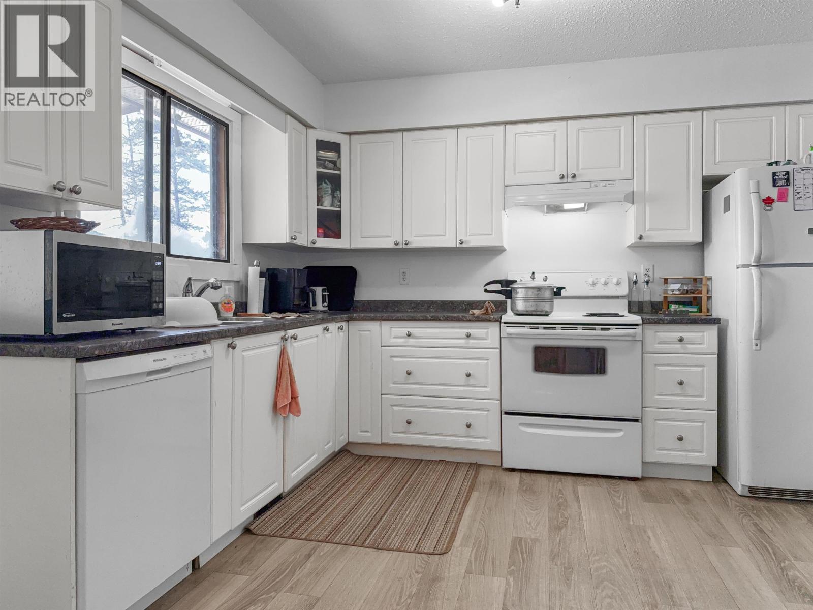 1235 MOON AVENUE, Williams Lake