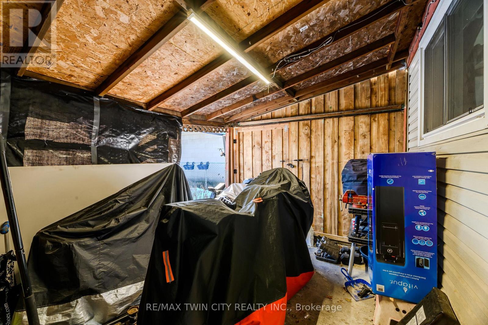126 TISDALE STREET N - 19