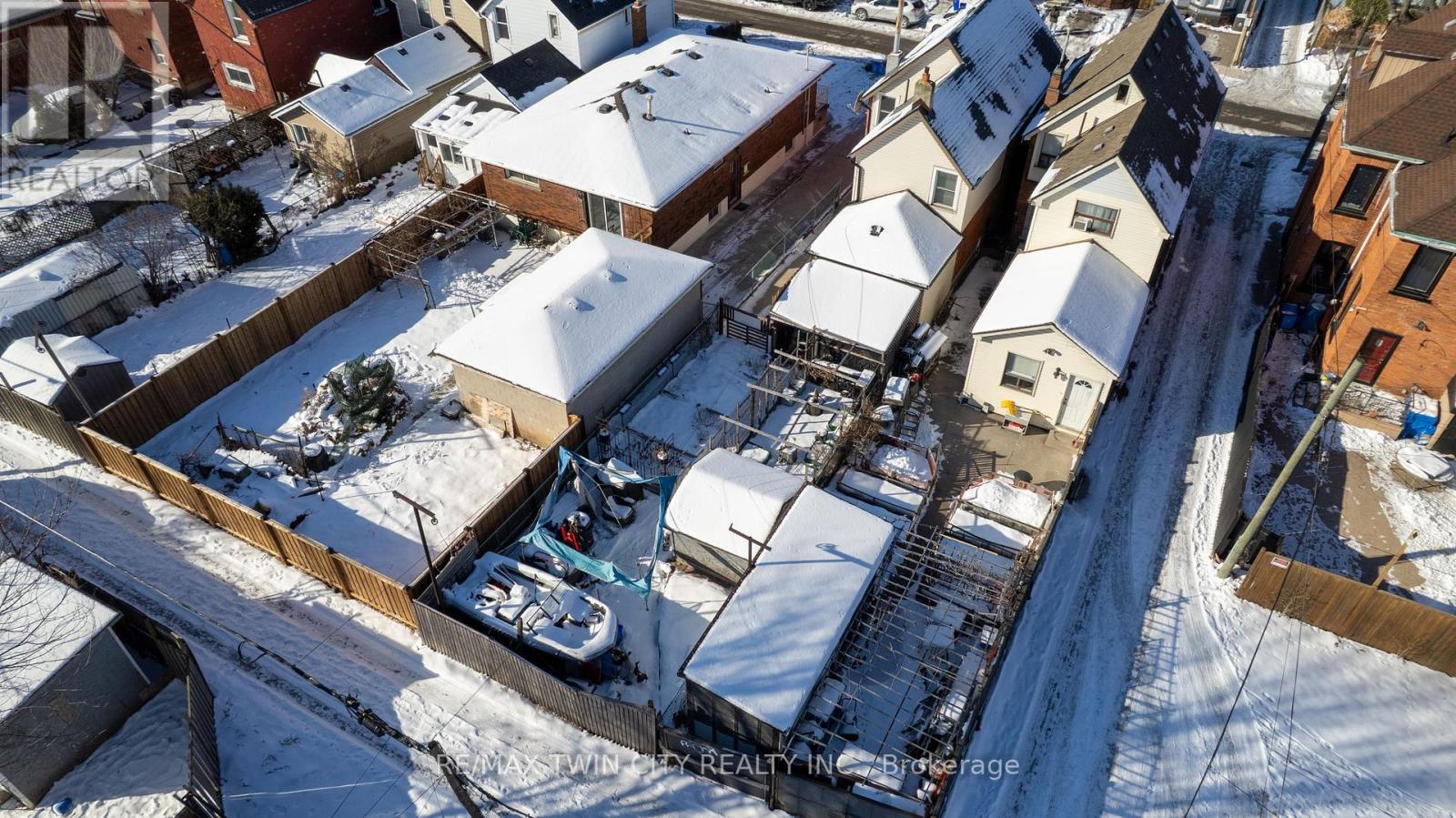 126 TISDALE STREET N - 25