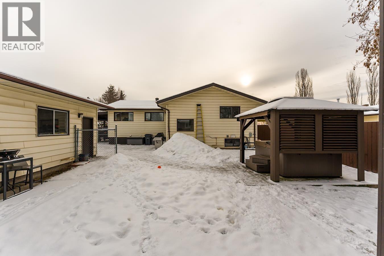 523 WILLIAMS CRESCENT, Prince George