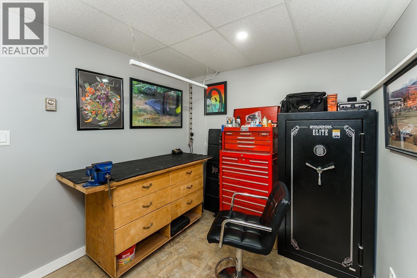 523 WILLIAMS CRESCENT, Prince George