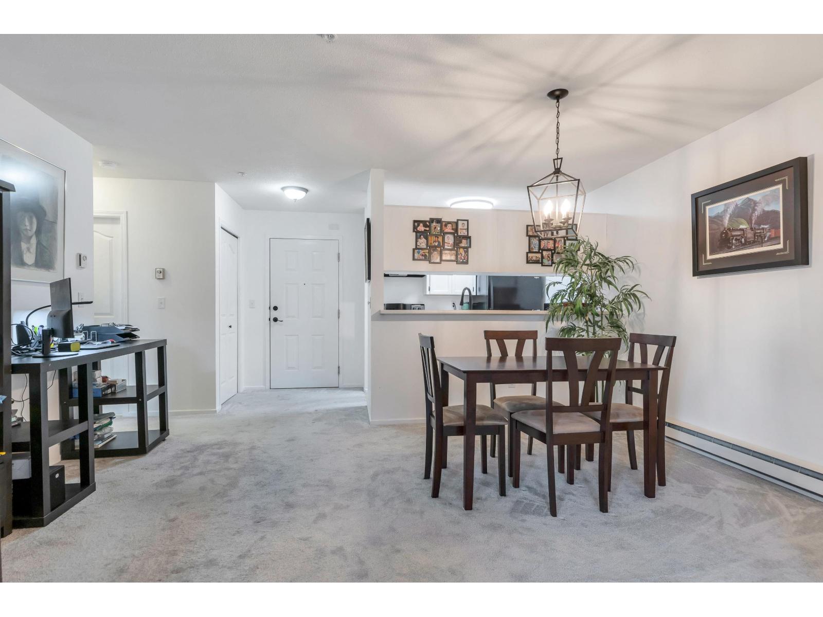 211 2239 152 STREET, Surrey