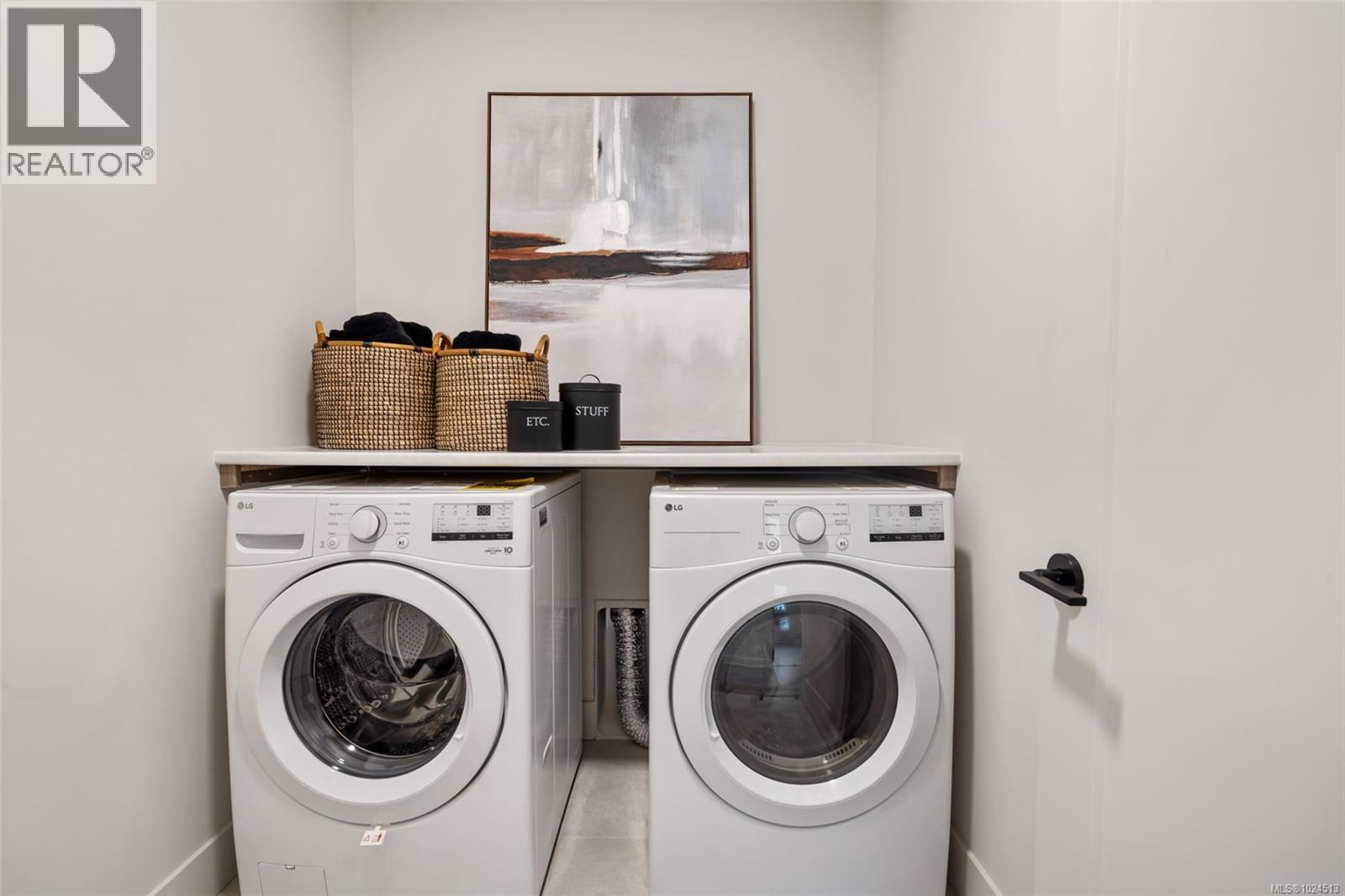 2520 Alabaster Crt, Langford