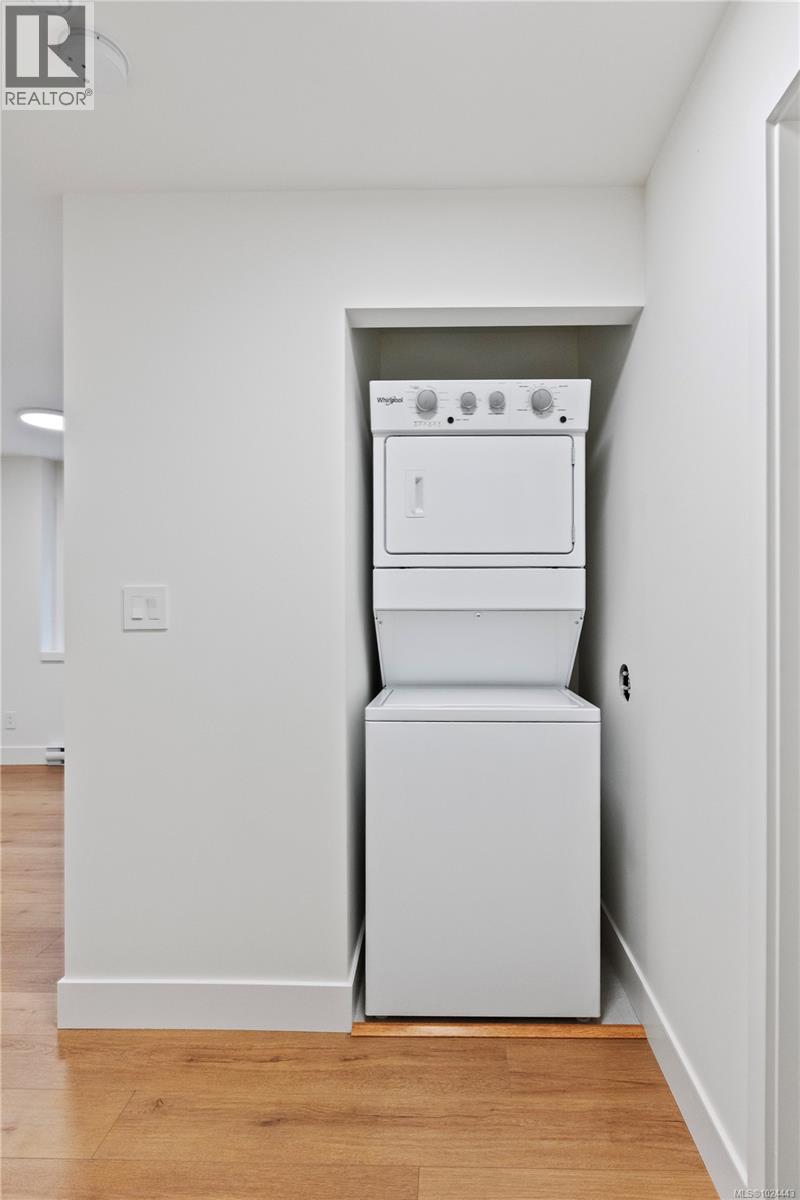 220 KAMLOOPS AVE - 31