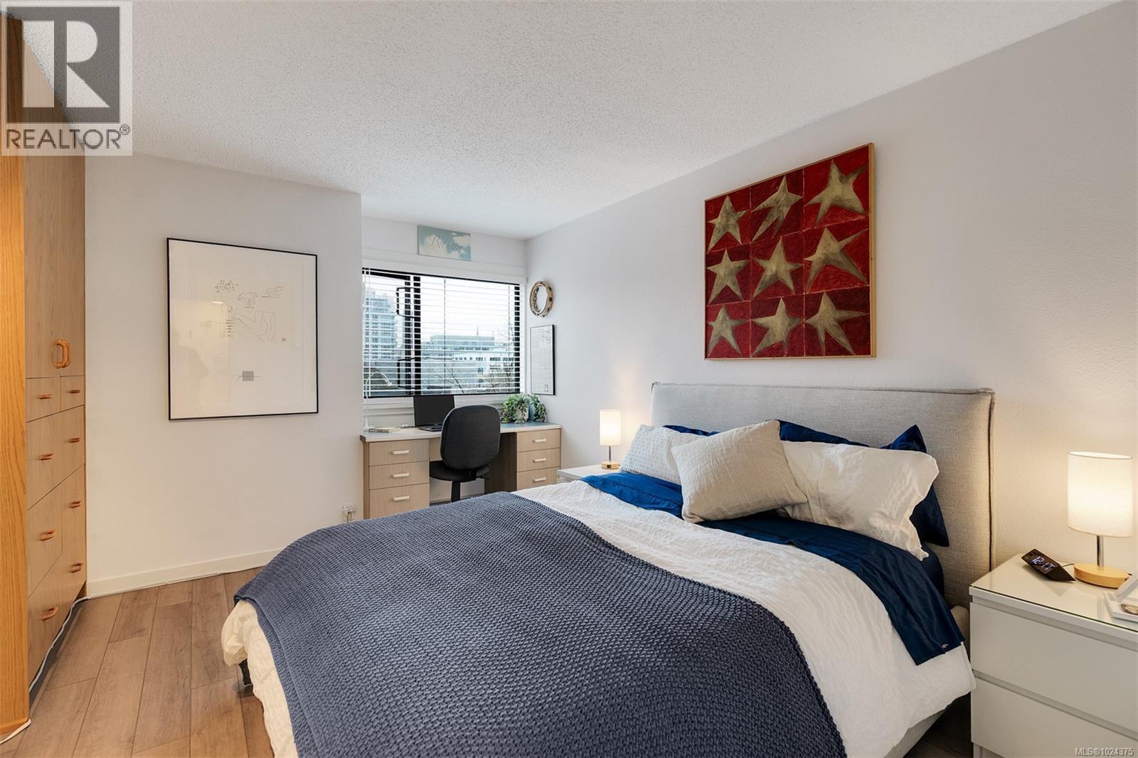 401 1630 Quadra St, Victoria