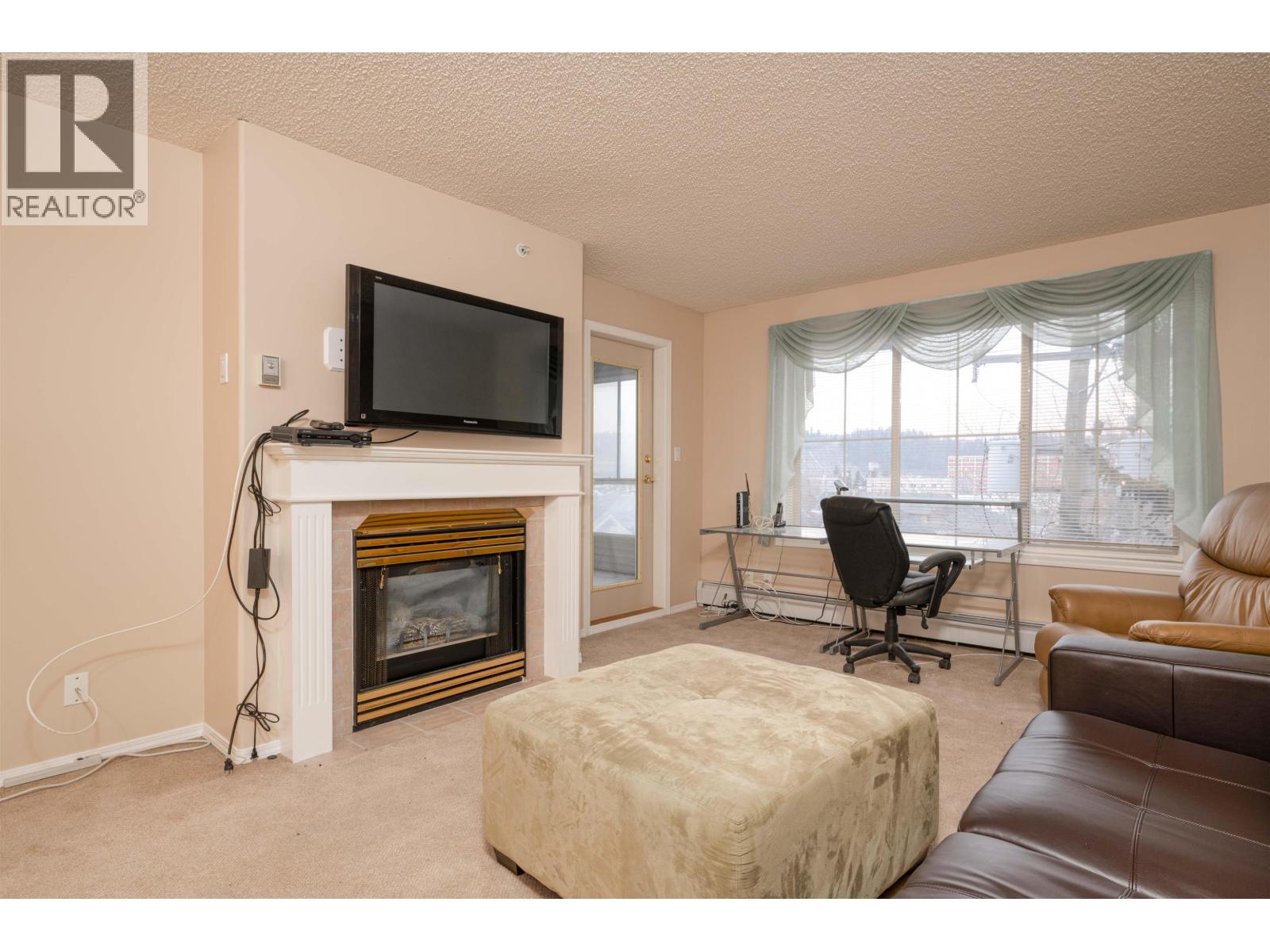 402 1638 6TH AVENUE, Prince George