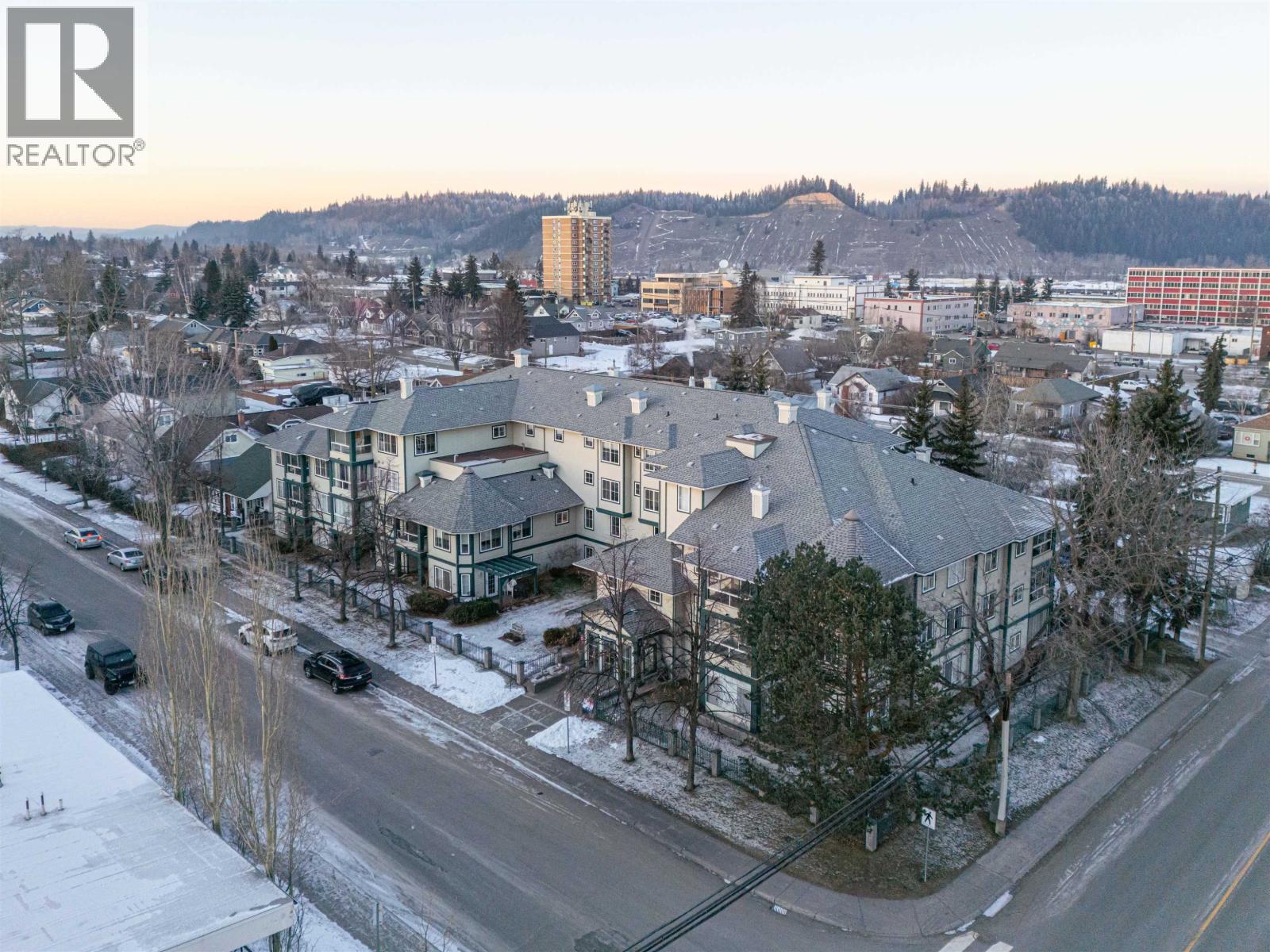 402 1638 6TH AVENUE, Prince George