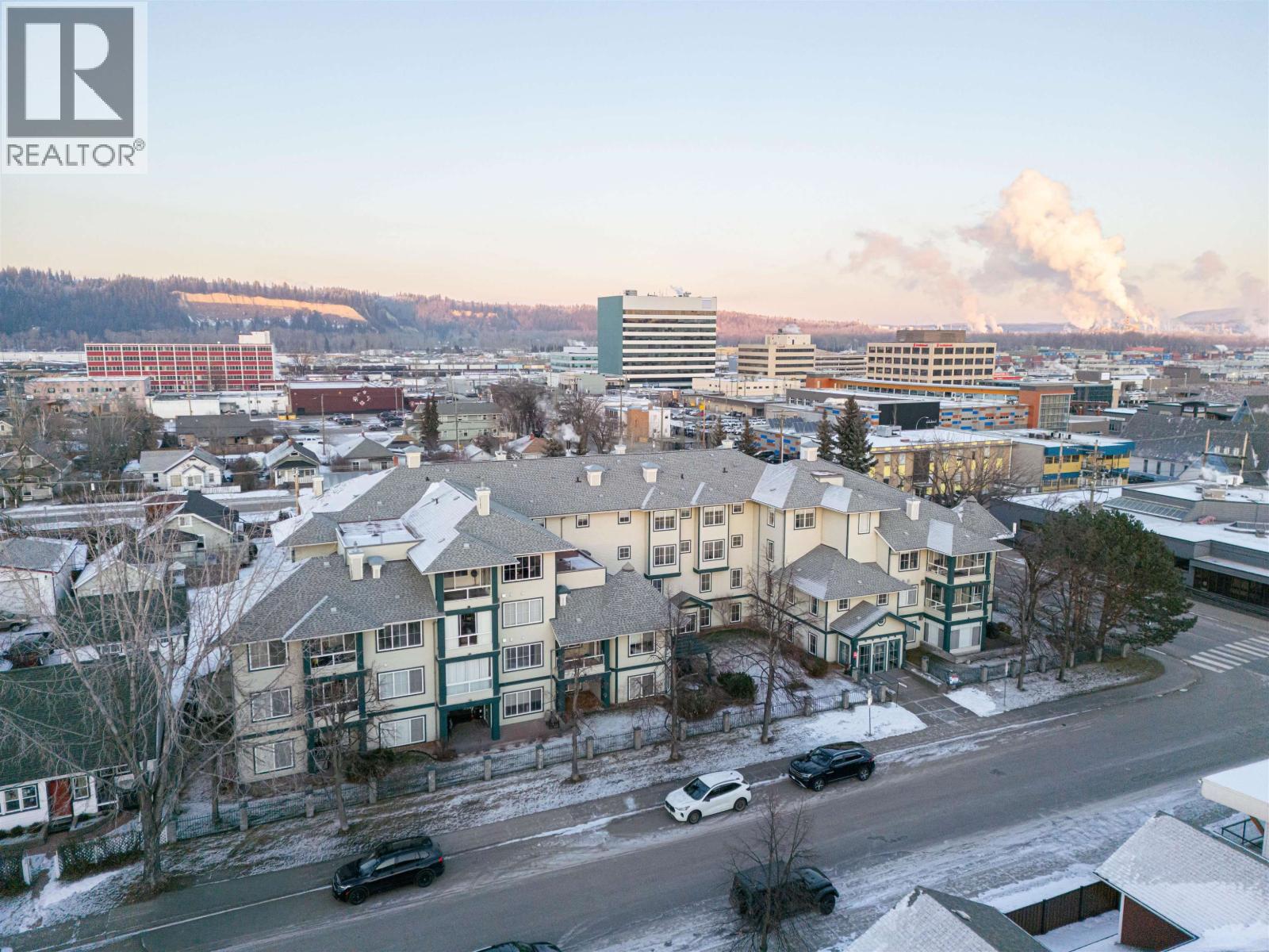 402 1638 6TH AVENUE, Prince George