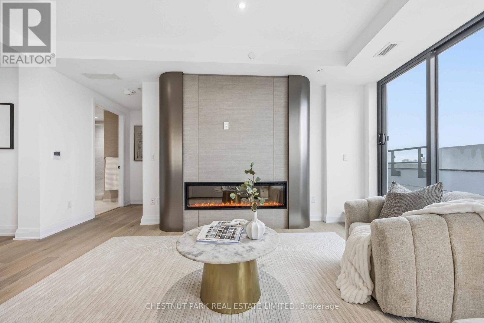 #409 505 GLENCAIRN AVENUE - 13
